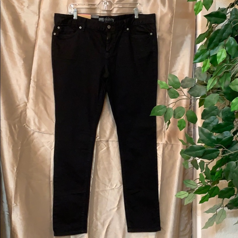 Black Skinny Jeans